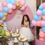 Yekta Naser Instagram - دخترم معجزه تولد تو تنها ستاره درخشان روح و قلب من است در اين روزگار حادثه زده.تولدت مبارك دختر خوبم#تولد#چهارسالگی #سوفيا_هادى عكس:#معين_باقرى