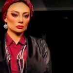 Yekta Naser Instagram - • پیش فروش هفته سوم نمایش “نویسنده مرده است” نویسنده: آرش عباسی کارگردان: بهنام شرفی بازیگران: یکتا ناصر، بهنام شرفی - مجری طرح: نورالدین حیدری ماهر تبلیغات: سام بیوتی @sam_beauty_clinic - 📍تماشاخانه ایرانشهر/سالن ناظرزا‌ده‌ کرمانی 🕖ساعت اجرا ۱۹:۱۵ 🎟️خرید بلیت از سایت تیوال ========== #تئاتر #بهنام_شرفی #تیاتر #یکتا_ناصر #ایرانشهر#سام_بیوتی #نویسنده #ایرانشهر #نمایش