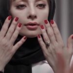 Yekta Naser Instagram – .
رونمایی از موزیک ویدیو ” الله ” 
با صدای شهاب مظفری .
مدیریت هنری : پیک پروداکشن
ترانه : مهرزاد امیرخانی
آهنگساز : معین طیبی
تنظیم : علی وانیار
تدوین ویدئو : موحد شادرو .
سریال دل به کارگردانی منوچهرهادی و تهیه‌کنندگی جواد فرحانی هر چهارشنبه در شبکه نمایش خانگی عرضه می شود
.
‎بازیگران
.
‎حامد بهداد – ساره بیات – یکتا ناصر – کوروش تهامی – باحضور سعید راد-بیژن امکانیان – افسانه بایگان-نسرین مقانلو – مهدی کوشکی – علی سخنگو – باهنرمندی مهراوه شریفی نیا – لیلا زارع و بهرام افشاری 
حمیدرضا نعیمی-تینو صالحی -سارا نجفی – حسین عرب -محمد حسن معینی 
و با حضور افتخاری مریم سعادت .
نویسندگان : بابک کایدان- میثم کایدان
.
مجری طرح و جانشین تهیه کننده : سعید خندق آبادی
.
ساخت کلیپ :@movahhedshadrou
.
‎ #دل #سریال_دل #مجموعه_دل #منوچهر_هادی  #حامد_بهداد #ساره_بیات #یکتا_ناصر #کوروش_تهامی #سعید_راد #بیژن_امکانیان #افسانه_بایگان #نسرین_مقانلو #بهرام_افشاری #مهراوه_شریفی_نیا #لیلا_زارع #مهدی_کوشکی  #علی_سخنگو#تینوصالحی#سارانجفی #محمدحسن_معینی#حمیدرضانعیمی#مریم_سعادت#
‎ فیلیمو #نماوا #عاشقانه #عشق#
————————————————————–
@Dell_Series @Manouchehrhadii @Behdad_Hamed @SarehBayat_ @Yekta_Nasser @KooroshTahami @Saeed_Rad_Actor @BijanEmkanian @Baygan_Afsaneh @NasrinMoghanloo 
@bahramafshariofficial
@Mehraveee @LeilaZare80 @Mehdi_Koushki @alisokhangoo 
@saranajafi136322 @tinosalehi @hamidreza_naeimiii
@mohammadhasan_moeini
@pick_production 
@mehrzad.amirkhani
@hamidh93 
@hamid_dalir 
@moeintayebi 
@alivaniar