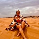 Yeliz Yeşilmen Instagram - Kolay bir hayattan güçlü hikayeler çıkmaz. Zor bir hayat ise kolay anlatılmaz…… #yelizyeşilmen #dubai #instgram #instagood #kesfet #öneçıkar #fyp #emirates
