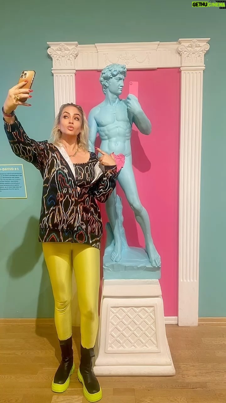 Yeliz Yeşilmen Instagram - Çocuk ruhumuz asla kaybolmasın şişşşt detaylar gezi sayfamda @cocuklugezginyelo #fyp #lifestyle #travel #çocuketkinlikleri #yelizyeşilmen #çocuklugezginyelo