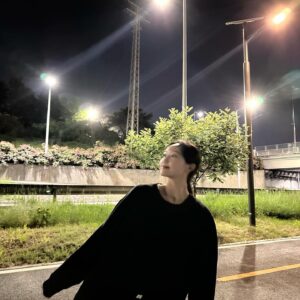 Yeo Joo-ha Instagram - ദ്ദി❁´◡`❁) 

오월이라 랄 라 룰루 랄 라

갈때마다 사진을 찍게 돼요, @sonyounaclinic