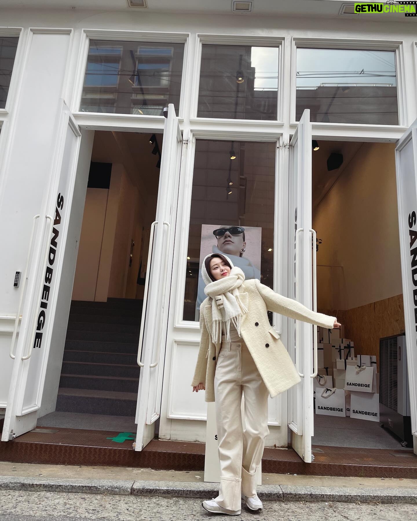 Yeo Joo-ha - 48.8K Likes - Sandbeige🤍❄️