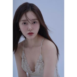 Yeo Joo-ha Instagram - . Photography _김기영 (@for_kiki) Styling _임소영 (@sensyal)