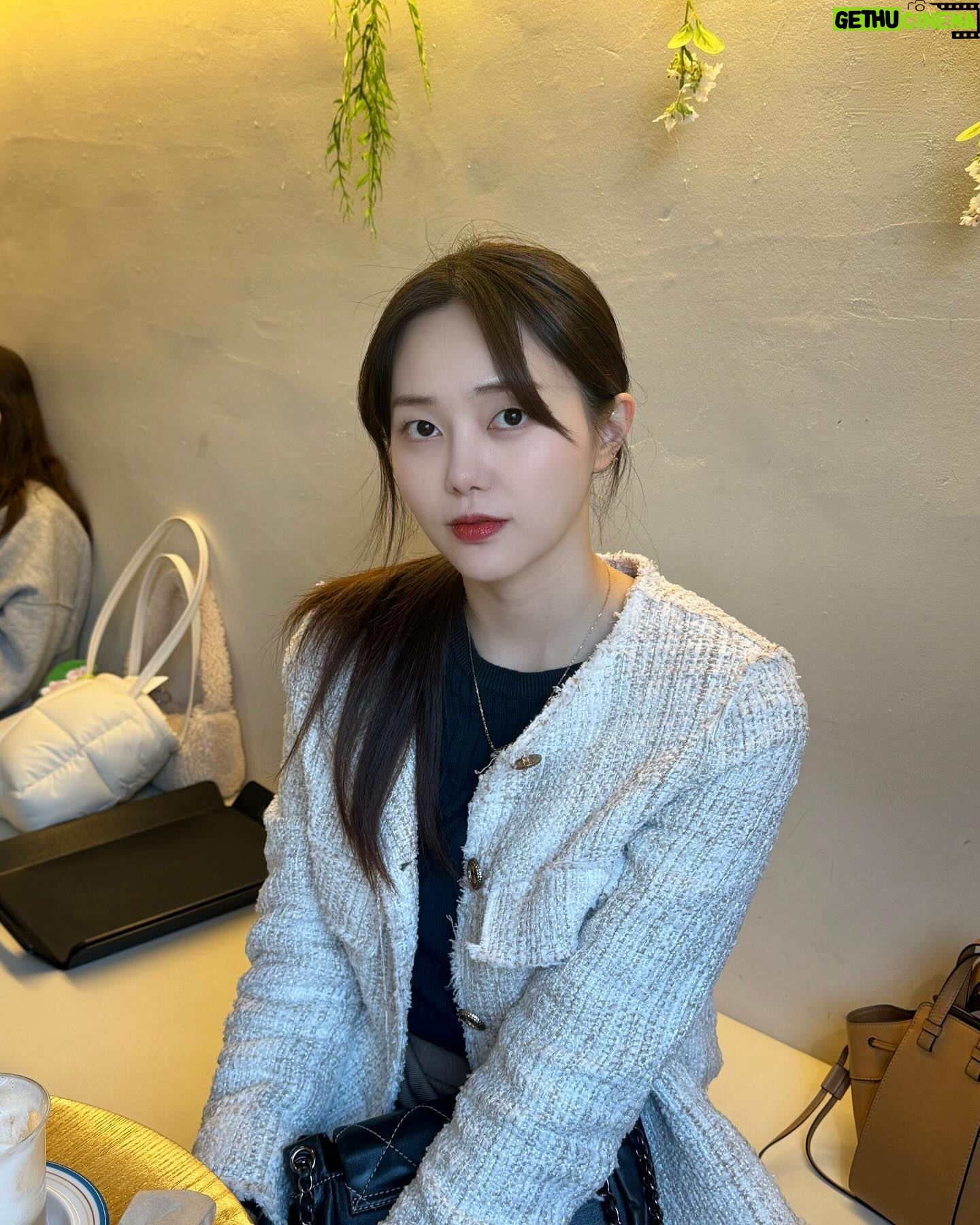 Yeo Joo-ha - 45.3K Likes - Comfy💭🤎
@sonyounaclinic 에서 환절기도 이겨내봅시다아