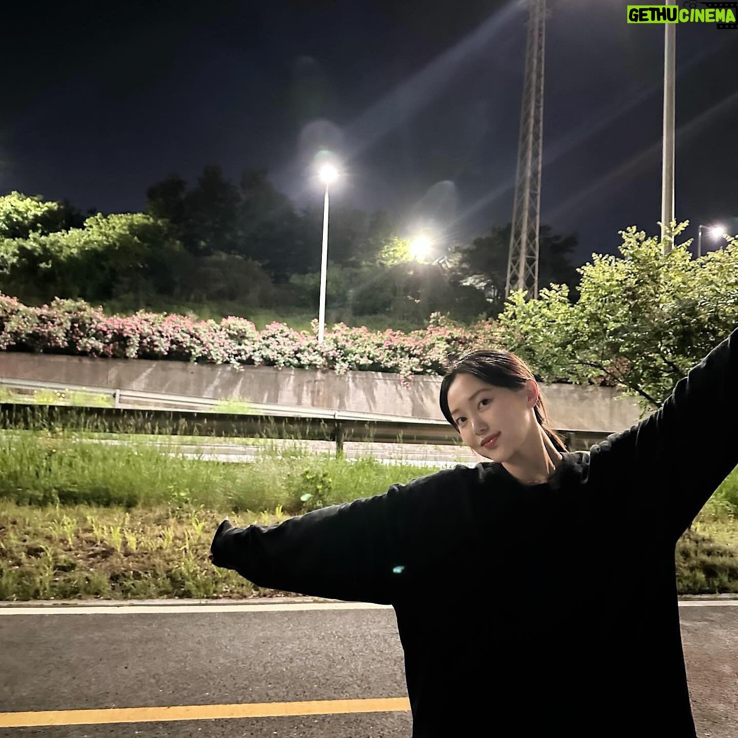 Yeo Joo-ha - 53.6K Likes - ദ്ദി❁´◡`❁)
오월이라 랄 라 룰루 랄 라
갈때마다 사진을 찍게 돼요, @sonyounaclinic