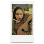 Yeo Joo-ha Instagram - Close to you🕊️ 택균오빠 기타로 현명오빠랑 커버 뚝딱💁‍♀️ 커버 촬영에도 세심히 관리해주시는 유나쌤 항상 감사해요:)