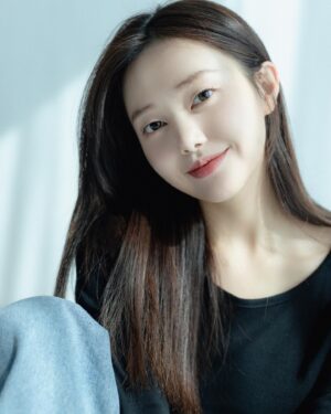 Yeo Joo-ha Instagram - Photo by. @givethinkyou