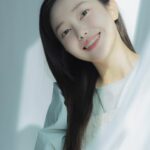 Yeo Joo-ha Instagram - Shine must cat _ ?🌱 촬영이라구 더 신경써주신 유나쌤과 편안한 분위기로 나를 담아준 현명,혜주 작가님 감사합니다 Photo by. @thinkyou_studio