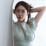 Yeo Joo-ha Instagram - Shine must cat _ ?🌱 촬영이라구 더 신경써주신 유나쌤과 편안한 분위기로 나를 담아준 현명,혜주 작가님 감사합니다 Photo by. @thinkyou_studio