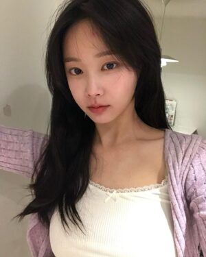 Yeon-woo Instagram - 오늘은 이브