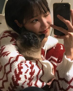 Yeon-woo Instagram - 다들 웃서
