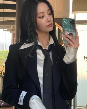 Yeon-woo Instagram - 저기요 배 보여요