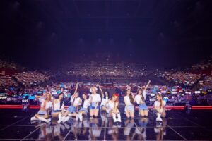 Yeonjung Instagram - 우주소녀 사랑해💜
우정 사랑해💜
고맙고 사랑한단말론 부족한 존재... 
정말 꿈같았던 wonderland🧚✨