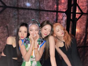 Yeonjung Instagram - My Girls👩‍❤️‍👩