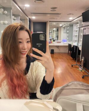 Yeonjung Instagram - @jimin0 언니가 선물해준 케이스✨ 고마와여💕