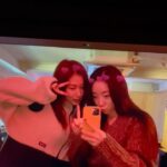 Yeonjung Instagram – 추위에 호되게 당한날🤧
 𝑀𝑒𝑟𝑟𝑦 𝐶ℎ𝑟𝑖𝑠𝑡𝑚𝑎𝑠✨ ♥️🎄💚