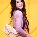 Yeri Instagram - @coach 🌷🪻🌷🪻 #CoachNY #CoachKorea #CourageToBeReal #코치성수팝업 #코치퀼팅태비