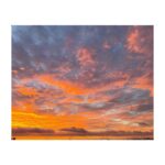 Yoh Yoshida Instagram - おはようございます。 ルノワールみたいな朝焼け。 ほんの、一瞬。 Good morning. A sunrise that looks like Renoir painted it. #今日も良い一日を