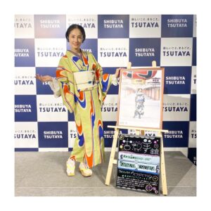 Yoh Yoshida Instagram - ここ数日の着物備忘録。

ゲンバヒツジと
ヒメルヒツジと
ツタヤヒツジ

観世水の薄物
芙蓉柄の絽着物
流し柄の薄物

下北沢音倉さん、
渋谷TSUTAYAさん、
シークレットイベントに
お渡し会イベント、
沢山のご協力をいただき
ありがとうございました！

そして、ご来場くださった皆様、
本当に本当にありがとうございました！
応募したけど外れてしまった方、
次回は満を持してリベンジだー！！

次は福岡と大阪！
待っててねー！

2冊券用の別カバーが
とても評判良くてうれちい（小声）

Kimono memorandum for the past few days.

2枚目:Hair&Make 井手真紗子　@masako_ide 
3枚目:Hair&Make 岩本みちる

#kimono
#japanesekimono
#antiquekimono
#actress
#kimonostyles
#ヒツジヒツジ
#着物
#アンティーク着物