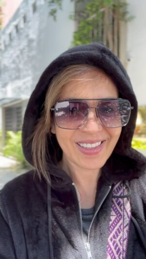 Yolanda Andrade Instagram - @drinescastro 
Magdalena 52 
Dile que vas de mi parte  y te va a dar 
Un Descuento.
O te va a mandar Saludos Jajajajjaja
