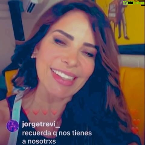 Yolanda Andrade Instagram - #gloriatrevi @gloriatrevi @armandogomez73 ❤️💯🌹