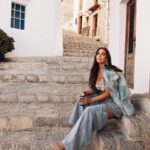 Yolanthe Cabau Instagram – De nieuwe Beau monde ligt nu in de winkel 💞