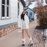 Yolanthe Cabau Instagram – Snowy scenes, endless dreams ❄️✨
