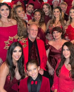 Yolanthe Cabau Instagram - Last Christmas ❤️