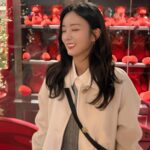 Yoon Bo-mi Instagram - 🎄💝🫶 #눈물의여왕 #나비서