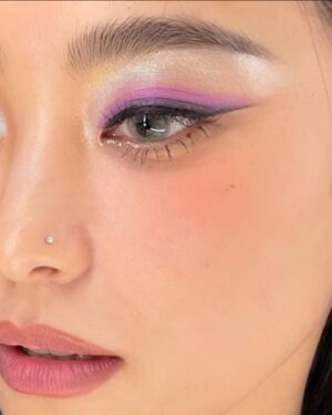 Yoon Bo-ra Instagram - Violet 💜✨