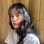 Yoon Seung-ah Instagram - 오늘 라일락 향기에 너무 행복했다.