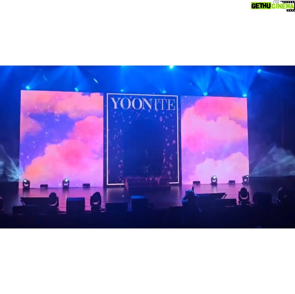 Yoona Instagram - 소중한 추억 가득 했던 유나이트💕 모두 고마워 ☺ #YOONITE