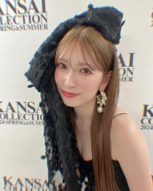 Yoshida Akari Instagram - @kansaicollection 🤍
一つ目のステージは @eimyistoire_official ❤️
.
とーっても可愛い世界観で
大きなリボンつけて歩いたよ🎀🎀
ハイトーンともあってて可愛い🤍
