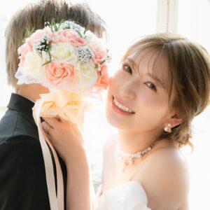 Yoshida Akari Instagram - 大切な皆様へ

いつもたくさんの応援ありがとうございます。

先程YouTubeでご報告させて頂いたのですが
この度、吉田朱里は結婚致しました。

皆様に支えられて、ここまで活動を
続けられてることにとても感謝してます。

まだまだ未熟な私ですが
新しい生活とともに
もっと活動の幅を広げられるよう、
大切な皆様の人生が今よりさらに輝くような
商品プロデュースにも
全力で取り組んでいきますので
暖かく見守っていただけると嬉しいです。
これからも応援よろしくお願いします。

吉田朱里