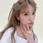 Yoshida Akari Instagram - プロデュースアクセサリーブランド @anchelion 🤍🩵 今日18時〜どんどん夏物出ます💖 . ヘアアクセが豊富だったり 初のサングラス、眼鏡が出たり…🩷 クリア系のアイテムも可愛いし オリジナルデザインもたくさん増えます🎀🎀 . 夏のファッションのアクセントに是非 取り入れてみてくださいね〜🧸🎈 . 今回も長井さんメイクがとーっても 可愛かったです🌈✨