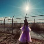 Yoshida Akari Instagram - 写真集オフショット🤍お空綺麗シリーズ #rouge #peach #アカリン最初で最後の写真集