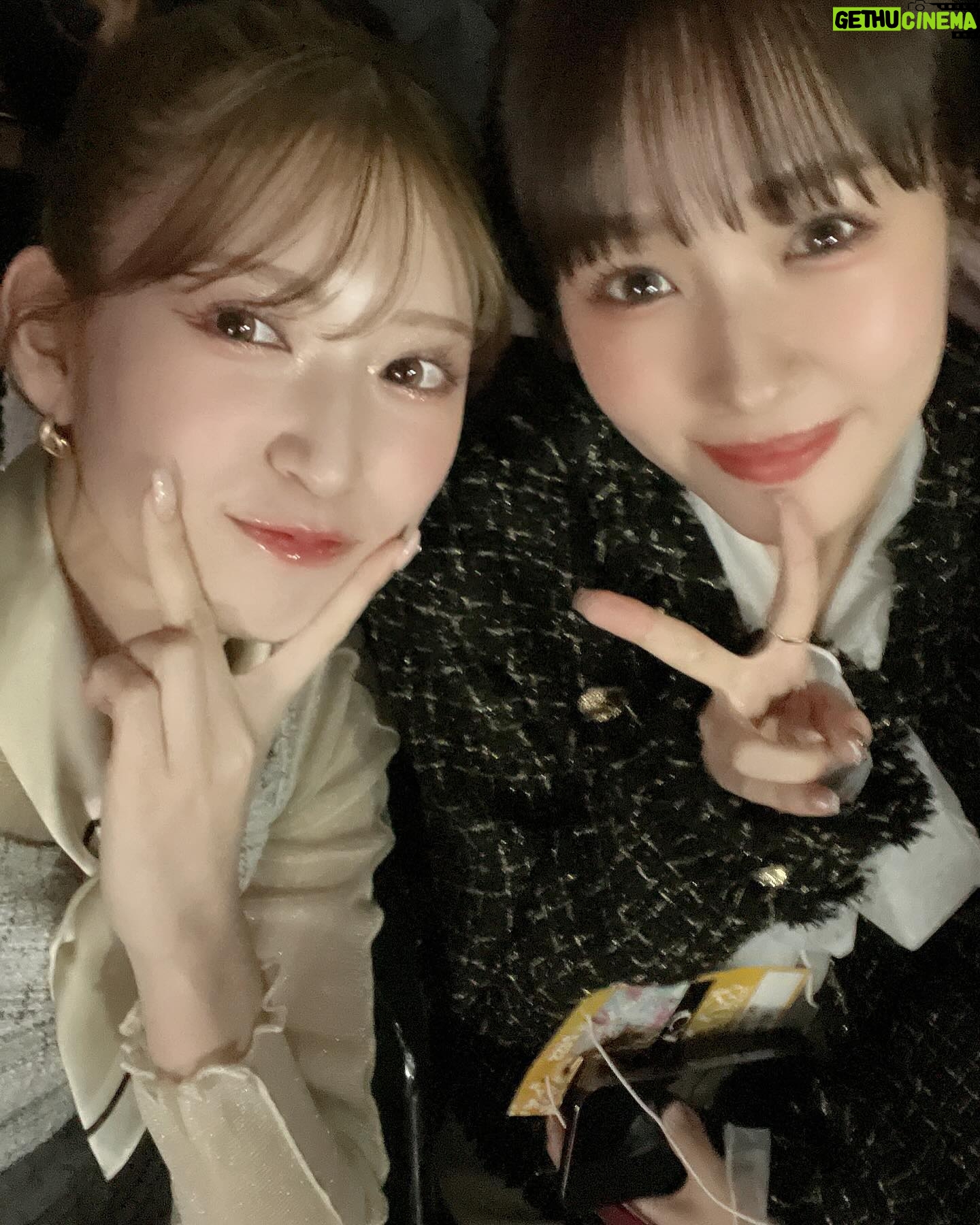 Yoshida Akari Instagram - @kansaicollection ๐ฉท ๏ผใค็ฎใฏ @shein_japan ๐ค ใใใใใใฟใผใงใใ๐ . ใใงใใใณใชในใฟใคใซใใใใ๐ค @kirimaruuu ใกใใใจ @maeda_nozomi ใกใใใซใไผใใพใใ๐ค ่ๅฐ่ฃๆใใฆใใฌใใฌใงใใพใชใ๐ฅบ