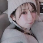 Yoshida Akari Instagram - テンション上がって韓国で流行りの🐻帽子被ったり ❤️のユッケ食べたり、アカリン号乗ったり… vlogも撮ったし、さっき帰宅して購入品も撮影したので また載せますね〜！(お仕事の都合で1ヶ月後になりますが…) お楽しみに🤍 . #韓国