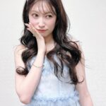 Yoshida Akari Instagram - 写真集イベントin東京ありがとうございました🩵🤍 今日は水色ガールでした🩵🩵 . 都内はシャイガールが多かった印象💓 地域によって色々雰囲気も 違ってそれも楽しみの一つです❣️ . 落選された方も沢山いらっしゃったみたいで 会えなかった方ごめんなさい🥹🥹 都内は大体毎回イベントあるので 次の機会に是非会いに来てください❤️ . オンラインお話会もありがとうございました😊 オンラインだと遠くの方ともお話し出来て良いですね💕 初めましての方のお試しにも☺️ . 残すところ仙台のみ！ あっという間😳来週よろしくお願いします！ . #アカリン最初で最後の写真集 #rouge #peach