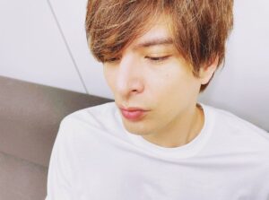 Yu Shirota Instagram - 最近の城田優。
どれがお好き？

Yu Shirota ultimamente.
Cuál te gusta más?

Yu Shirota recently.
Which one do you like?

Photo by @emi__hanamura 
#お花様だよー #最近のあたし