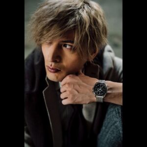 Yu Shirota Instagram - @OMEGA の次世代を担うスピードマスター

#moonwatch #omega #supported