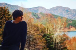 Yu Shirota Instagram - ジャケ写のオフショット。

#どれが好き ? #ちょっと加工頑張った #そして何よりどの曲が好きでしたか ? #Mariage
