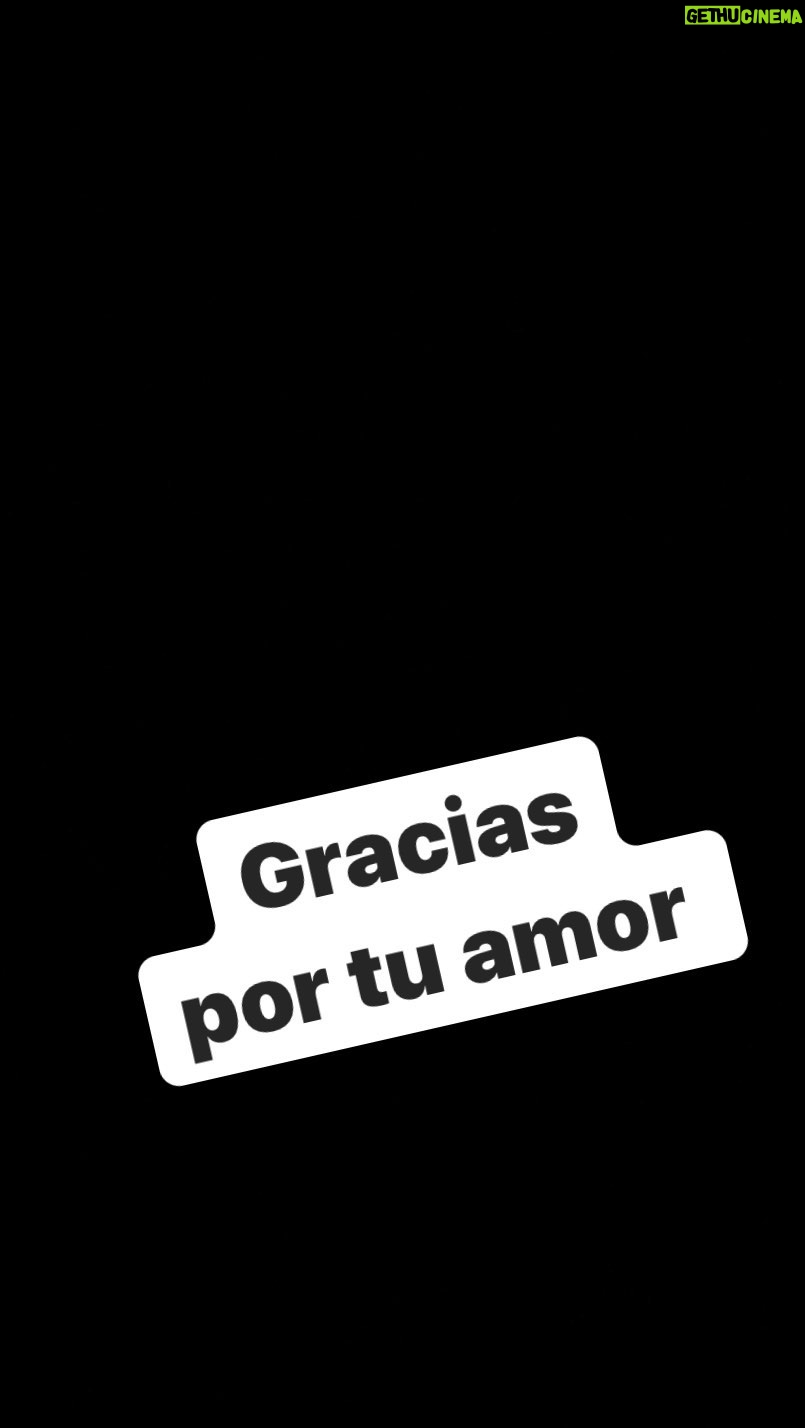 Yu Shirota Instagram - 今日は母の日ということで、プレゼントの代わりに歌を作ってみました。 スペイン語なので意味不明かと思いますが、この世界で頑張っている全てのお母さんに捧げます。お気に召しますように☺︎ . . . Hoy compuse una canción para mi madre como un regalo del “día de madre” Os mando toda mi amor,especialmente para todas las madres del mundo!! Espero que os gustéis☺︎ . . . #母の日 #diademadres #いつもありがとう #gracisasportodo #pepi