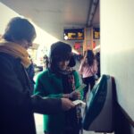 Yu Shirota Instagram – 「２日連続リモートアイスデートをした彼との想い出」

#切符を入れる機械の前にて #何で2人して笑ってるんだろう #楽しい楽しい旅でした #あらんはとてもお洒落 #そしてとってもいい子 #ご縁に感謝  #阿部顕嵐 #城田優 #何気に久々の投稿 #イタリアの写真見たいひとー ?