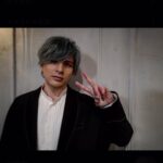 Yu Shirota Instagram - 髪を銀色に染めました I dyed my hair silver Me he teñido el pelo de color gris #いかがですか #5時間かかった #役作りですよ #髪乾かすのめちゃくちゃ時間かかる #そんなことより #写真の編集難しい #画角が上手く揃えられない #誰か教えて