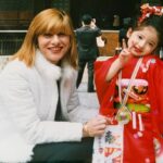 Yu Shirota Instagram - Feliz cumpleaños Lina!! 誕生日おめでとう!! Happy birthday!! pepi!!gracias por crear al angel de nuestra familia 😘 #きゃわたにえん #懐かしの写真一挙公開 #hermana #sister #妹 #我が家のおばあちゃん天使 #familia #family #家族
