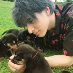 Yu Shirota Instagram – Love this adorable creature🤤

なんちゅーかわええ生き物や

#soñador #写真集 #本日発売 #オフショットどうぞ #お金と時間に余裕のある方 #是非購入をご検討下さい #今の僕の全てが詰まっています #犬 #dog #perro