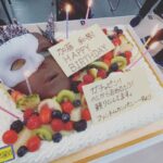 Yu Shirota Instagram – Happy birthday和樹☺︎ .
.
滅多に見れない泣き顔ですよ
.
.
しょうがないから今夜ご飯ご馳走してあげる。
.
.
素敵なケーキは #パティスリープラネッツ さんに作っていただきました☺︎ #加藤和樹 #35歳だってさ #出会った頃は19歳だったのに #気付いた時にはおじいちゃんですな #ファントム #Phantom