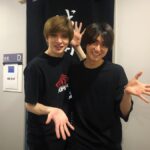 Yu Shirota Instagram – お客様シリーズ14
.
先日、全公演終了したピピン ですが、こちらは未だに東京編です笑
.
.
.
まさみちゃん!
彼女も高校の後輩。そして”天地人”では僕の姉上役でございました。笑 17年に上演された”キャバレー”を観ましたが、彼女の才能が爆発しておりました。魂の歌声、素晴らしかった。是非、またミュージカルに挑戦して欲しいと切に願います。
.
ぴょんきち!
“表参道高校合唱部”で主演を務めた彼女。その後”べっぴんさん”に主演し、今や国民的女優の仲間入りを果たしたけど、いつ会ってもあの頃のまま、変わらず天真爛漫。いつまでもそのままでいておくれ。そろそろ再共演したいね☺︎
.
しおりちゃん!
ご存知ももいろクローバーZの黄色担当でございます。(僕は4年前から白色メンバーで加入希望中)過去には”エリザベート”も観に来てくれた彼女。前からミュージカルがお好きだそうで、早くこっちの世界に来ないかなぁと思っている次第です🕺笑
.
わかなちゃん!
”オモコー”でぴょんきちの親友役だった彼女。彼女もまた”わろてんか”で朝ドラ主演!!本当凄いね。そして今年”ロミオ＆ジュリエット”でミュージカルデビュー!!残念ながら観られなかったけど”アナスタシア”楽しみにしてます☺︎
.
晴香!
17年にジュリエット役でデビューした頃から、とても注目していた女優さん。遂にこの冬”ファントム”で共演します。クリスティーヌは、ミュージカルの中でもトップクラスに難しい役だけど、主演として、そして演出家として、精一杯支えながら、彼女の才能を余すことなく引き出したいと思います。お楽しみに☺︎
.
いくちゃん！
「アイドル」と「ミュージカル女優」を見事に両立させているスーパーアイドル!
!忙しすぎて倒れやしないか時々心配になります。CDや歌番組ばかりで、まだ作品でがっつり一緒したことはないけど、その日を心から楽しみにしています☺︎
.
相葉ちゃん!
青学2代目の不二!!今やレミゼのアンジョルラス!!当時歌が苦手だった相葉ちゃん。努力を重ねて自分で掴んだチャンス。素晴らしい!!ちなみに僕は昔オーディション落ちてます🙋‍♂️笑
ドリライで相葉ちゃんを一人残して卒業する時は本当辛かったなぁ、、甘酸っぱい?いい想い出でふ。
.
くじらちゃん!!
同じく2代目海堂!!くじらちゃんの海堂カッコよかったなぁ。当時QueenのCDを貸してくれて、そこからボヘミアンラプソディーや数々の名曲を耳にしました☺︎ ひっさびさに会ったけど、全く変わってなくて嬉し＆懐かしかったなぁ!くじらちゃんともまた仕事したいー!!
.

あおい!
これまたオモコーの可愛い教え子の一人。当時はあまりちゃんと話さなかったけど”文学処女”でご一緒してから、仲良くさせていただいております☺︎ 初舞台のジュリエットもすごく愛おしかった。きゃわいいひまわりをプレゼントしてくれました🌻ありがとう☺︎ってかこの投稿ジュリエット多っ!!笑
.
.
#ピピン 
#長澤まさみ さん
#芳根京子 さん
#玉井詩織 さん
#木下晴香 さん
#葵わかな さん
#生田絵梨花 さん
#相葉裕樹 さん
#鯨井康介 さん
#森川葵 さん
#お客様シリーズ